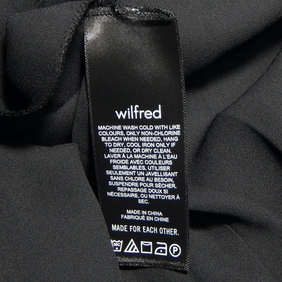 Wilfred Black Pleated Flowy Dress A-Line Shift Long Sleeve V-Neck Size Large - Picture 8 of 9